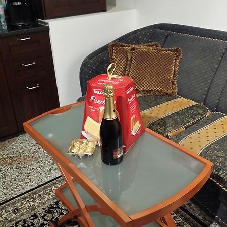 Appartamento Felikshouse Roma Esterno foto