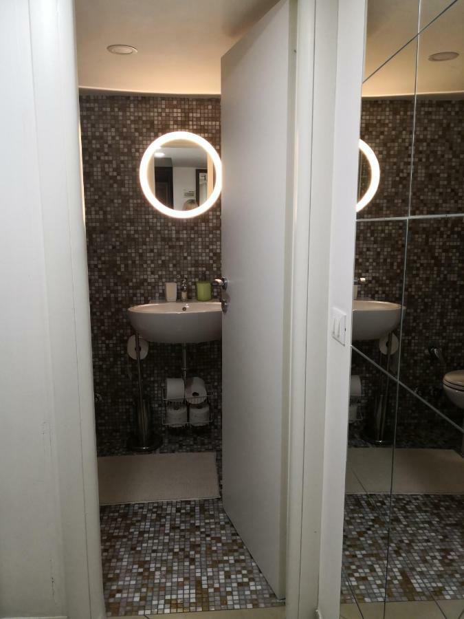 Appartamento Felikshouse Roma Esterno foto